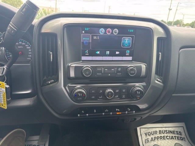2015 Chevrolet Silverado - $31,951