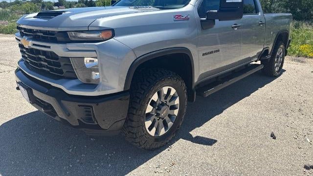 2024 Chevrolet Silverado 2500HD Custom