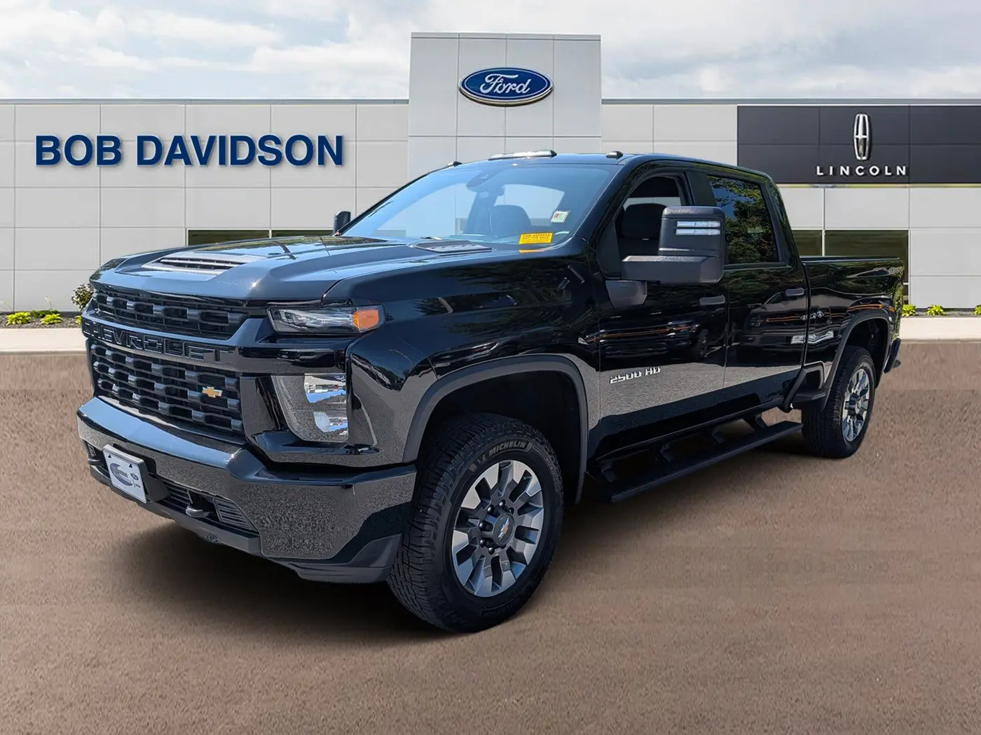 2022 Chevrolet Silverado Hd - $41,000