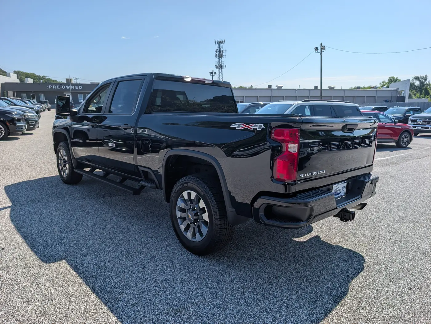 2022 Chevrolet Silverado Hd - $41,000