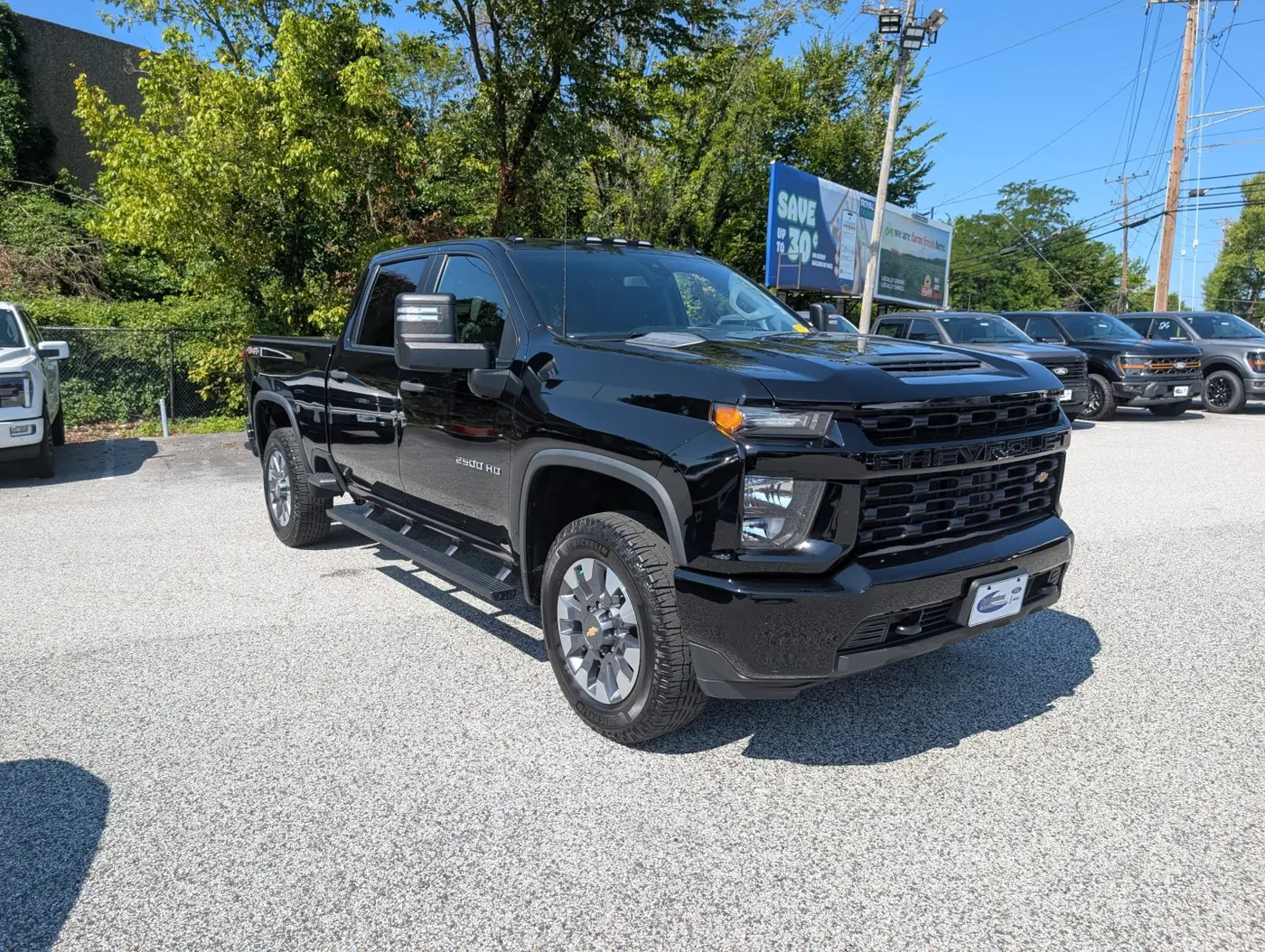 2022 Chevrolet Silverado Hd - $41,000