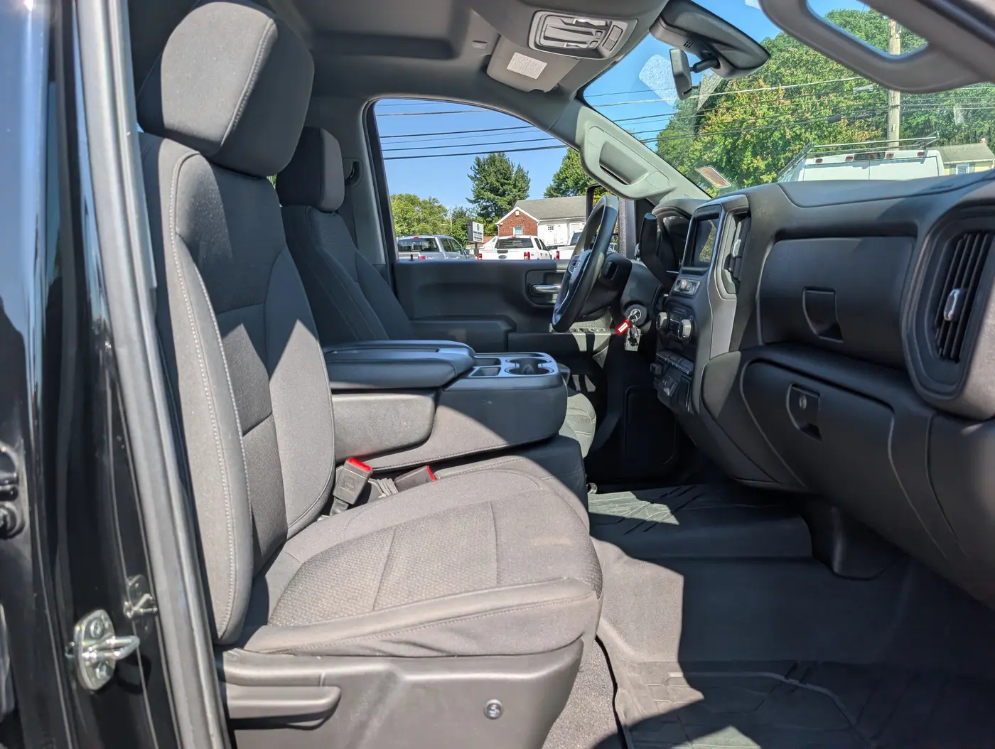 2022 Chevrolet Silverado Hd - $41,000