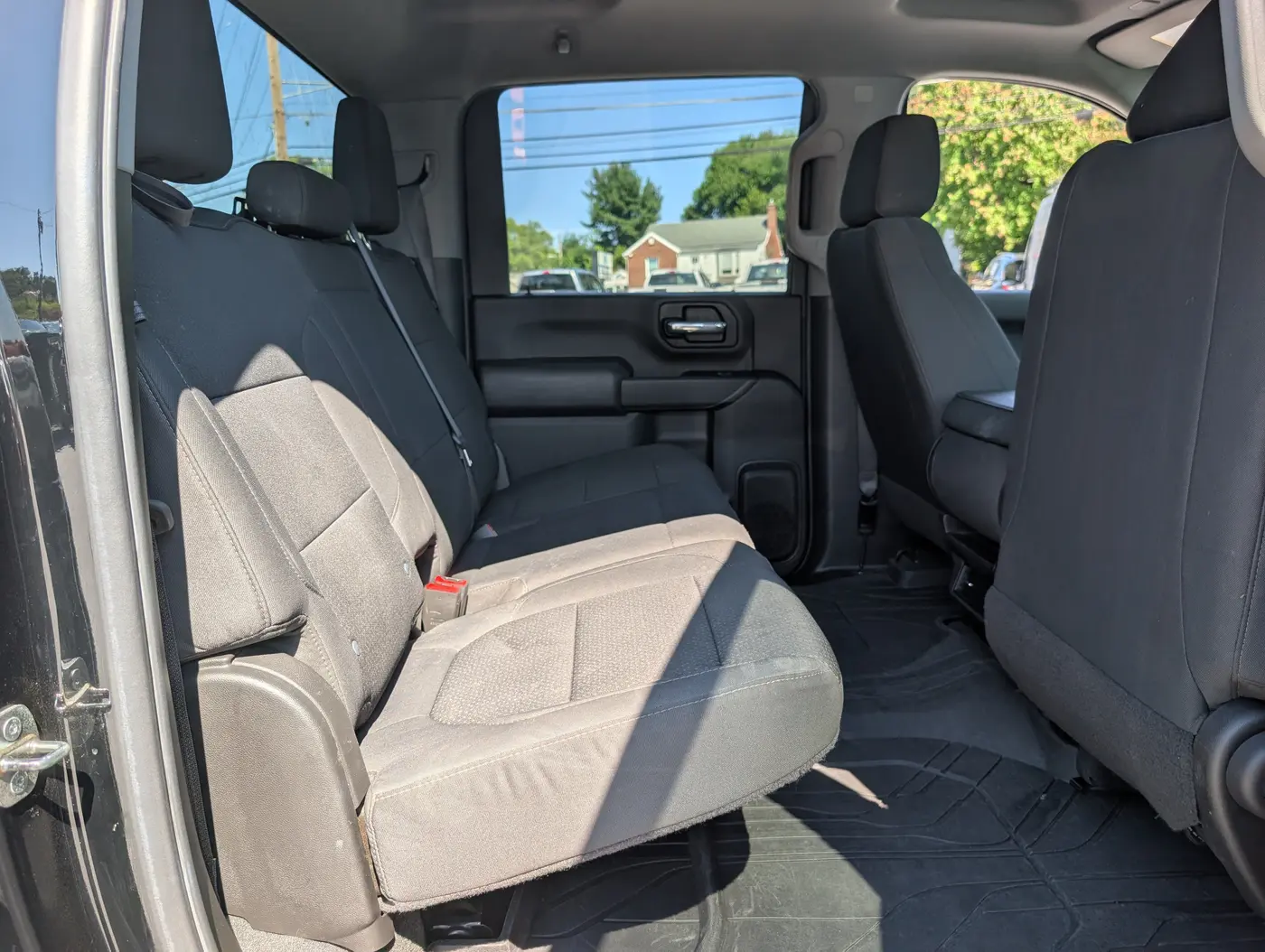 2022 Chevrolet Silverado Hd - $41,000