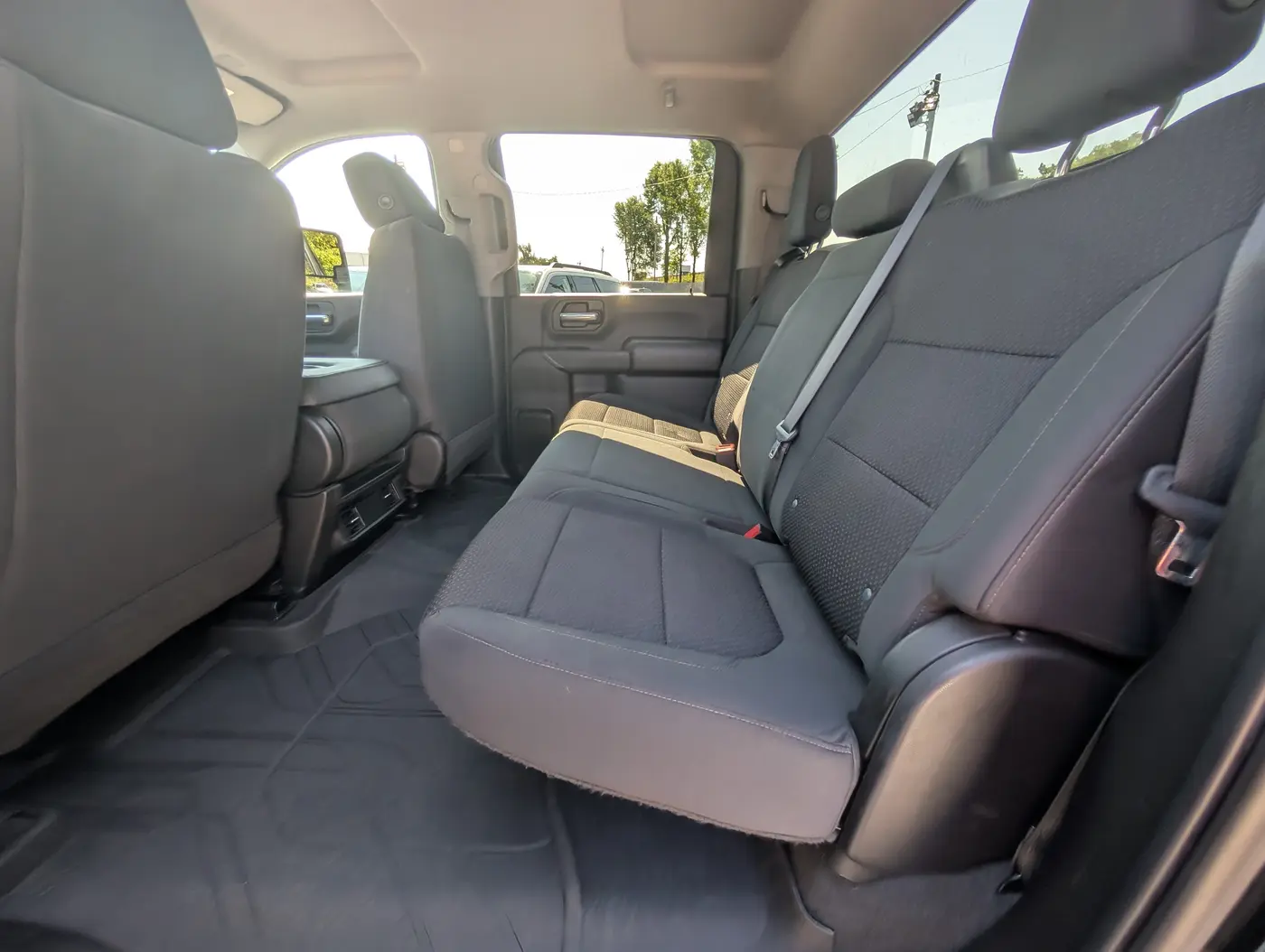 2022 Chevrolet Silverado Hd - $41,000