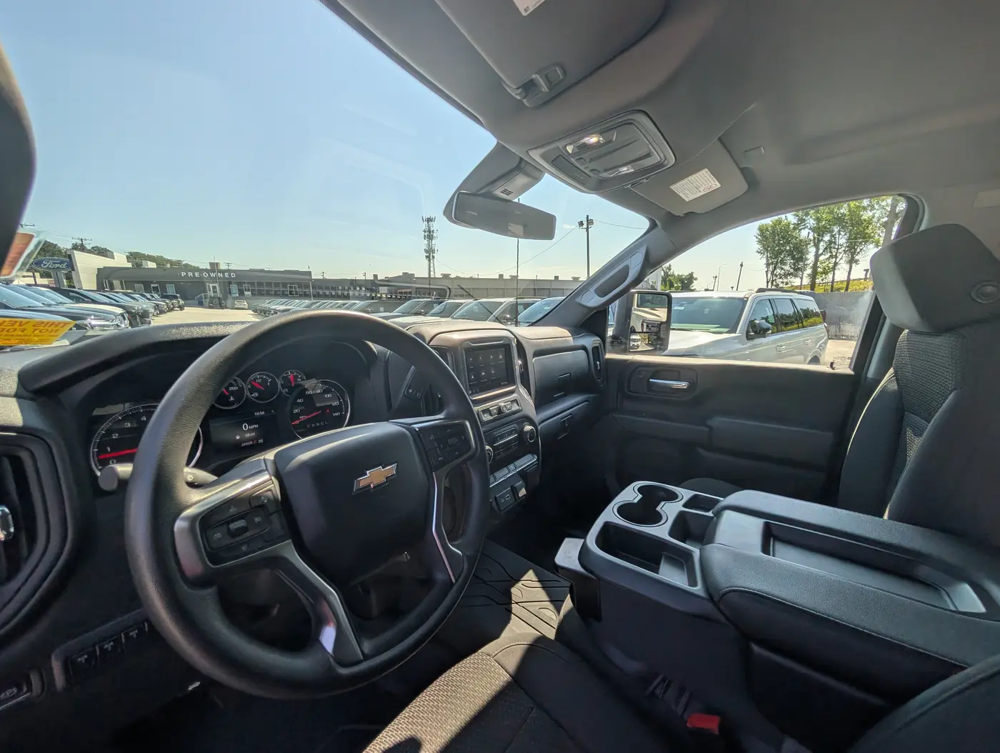 2022 Chevrolet Silverado Hd - $41,000