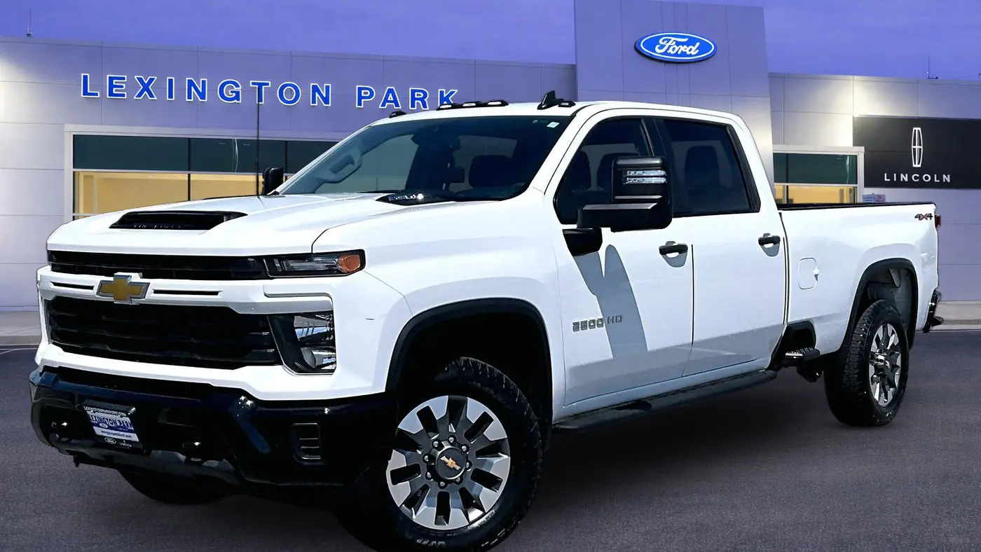 2024 Chevrolet Silverado 2500HD Custom