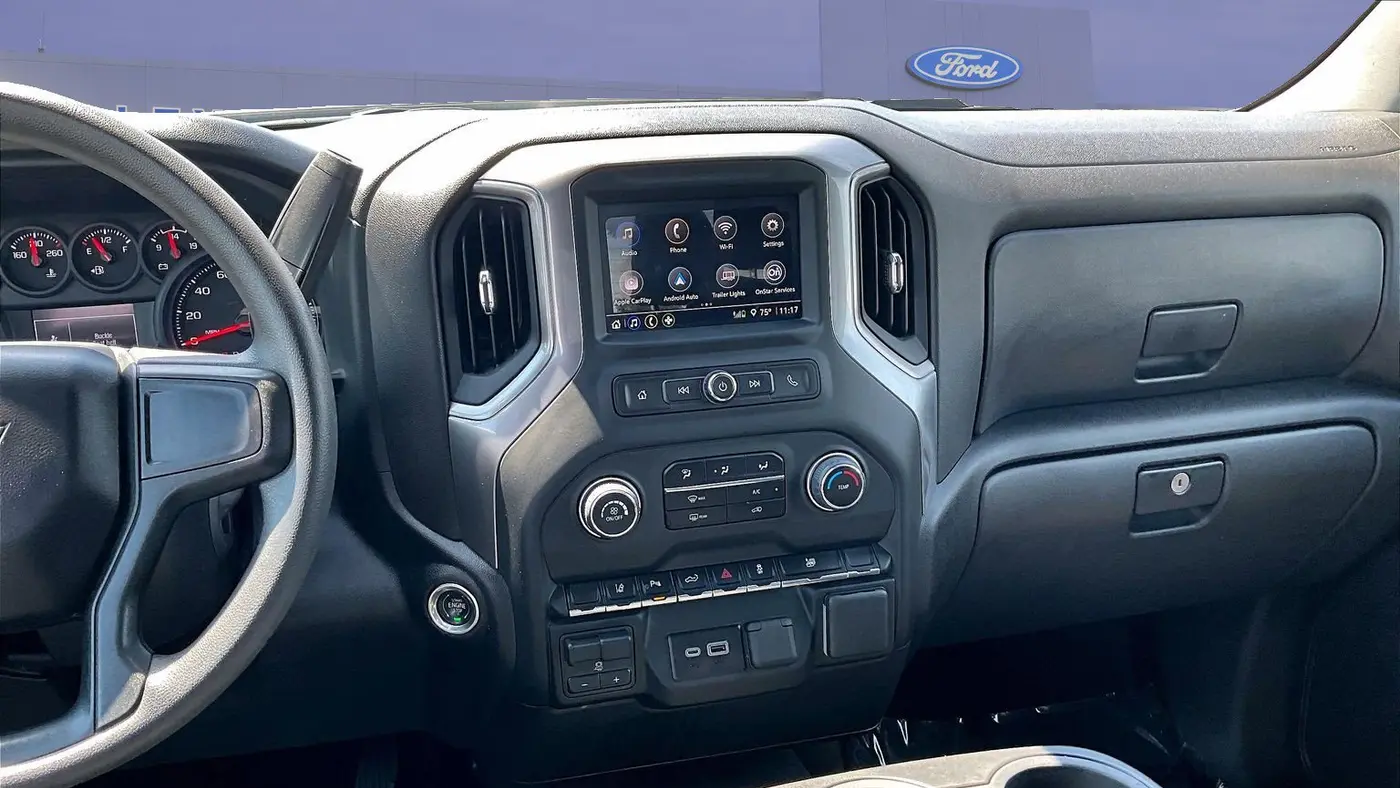 2024 Chevrolet Silverado 2500HD Custom