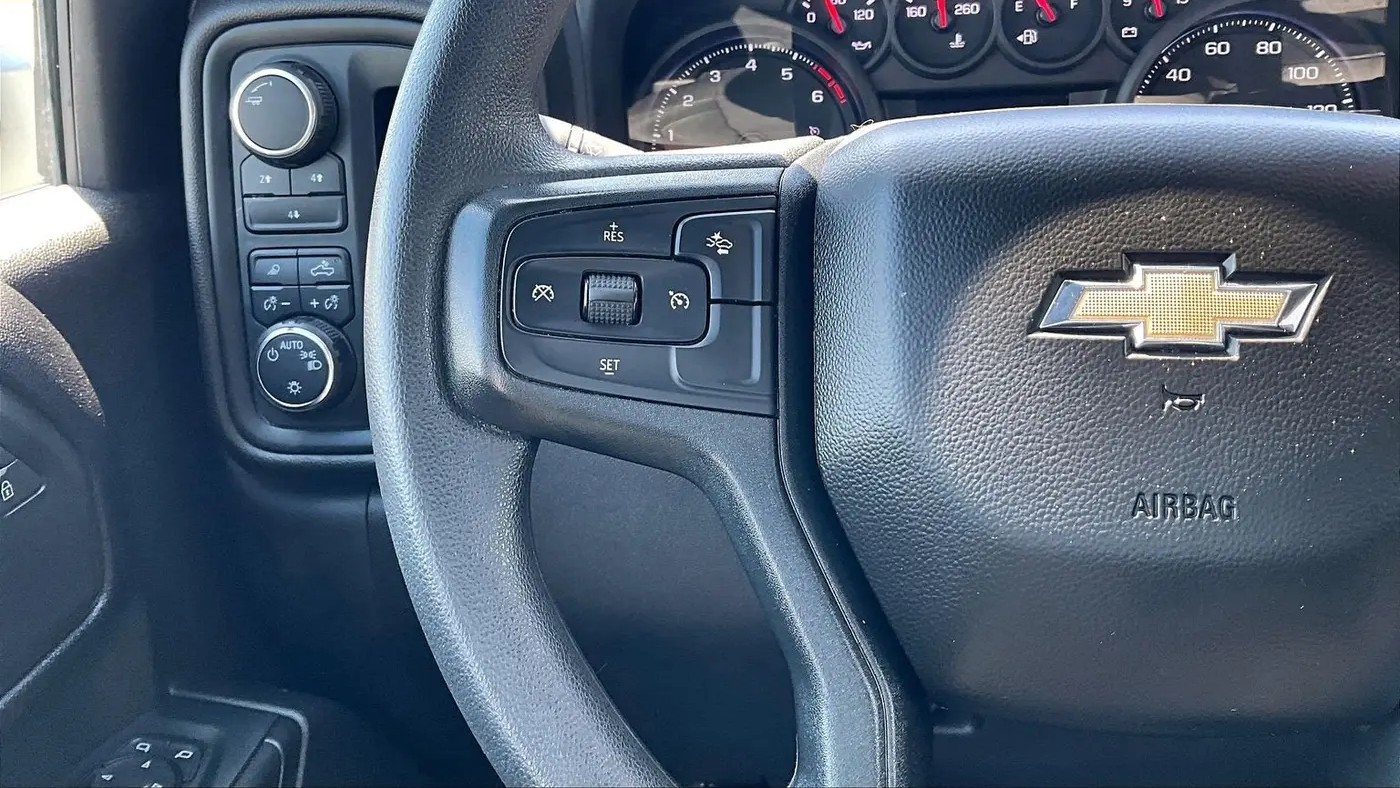 2024 Chevrolet Silverado 2500HD Custom