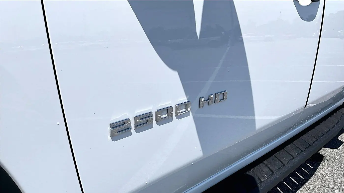 2024 Chevrolet Silverado 2500HD Custom