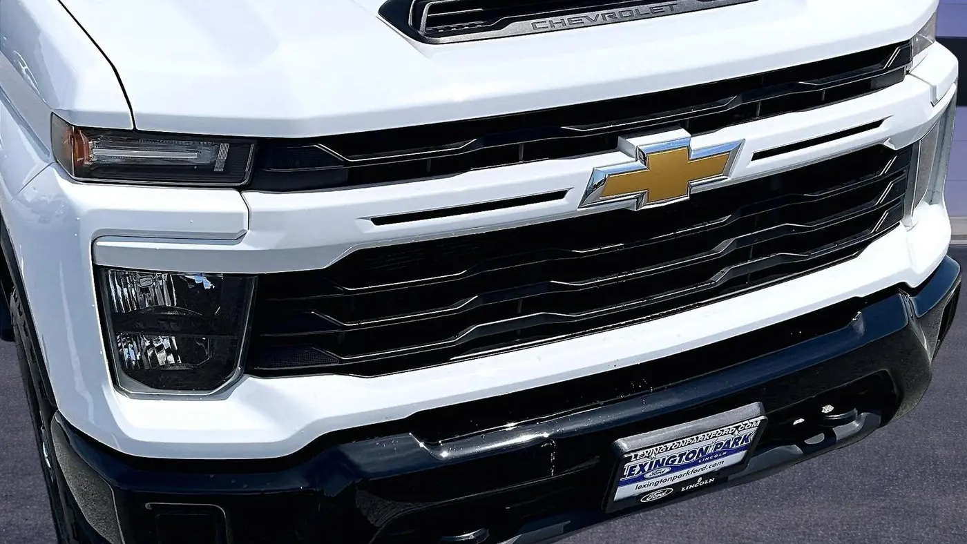 2024 Chevrolet Silverado 2500HD Custom