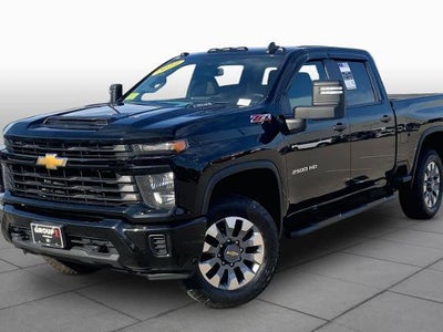 2024 Chevrolet Silverado 2500HD 4X4 Custom 4DR Crew Cab SB