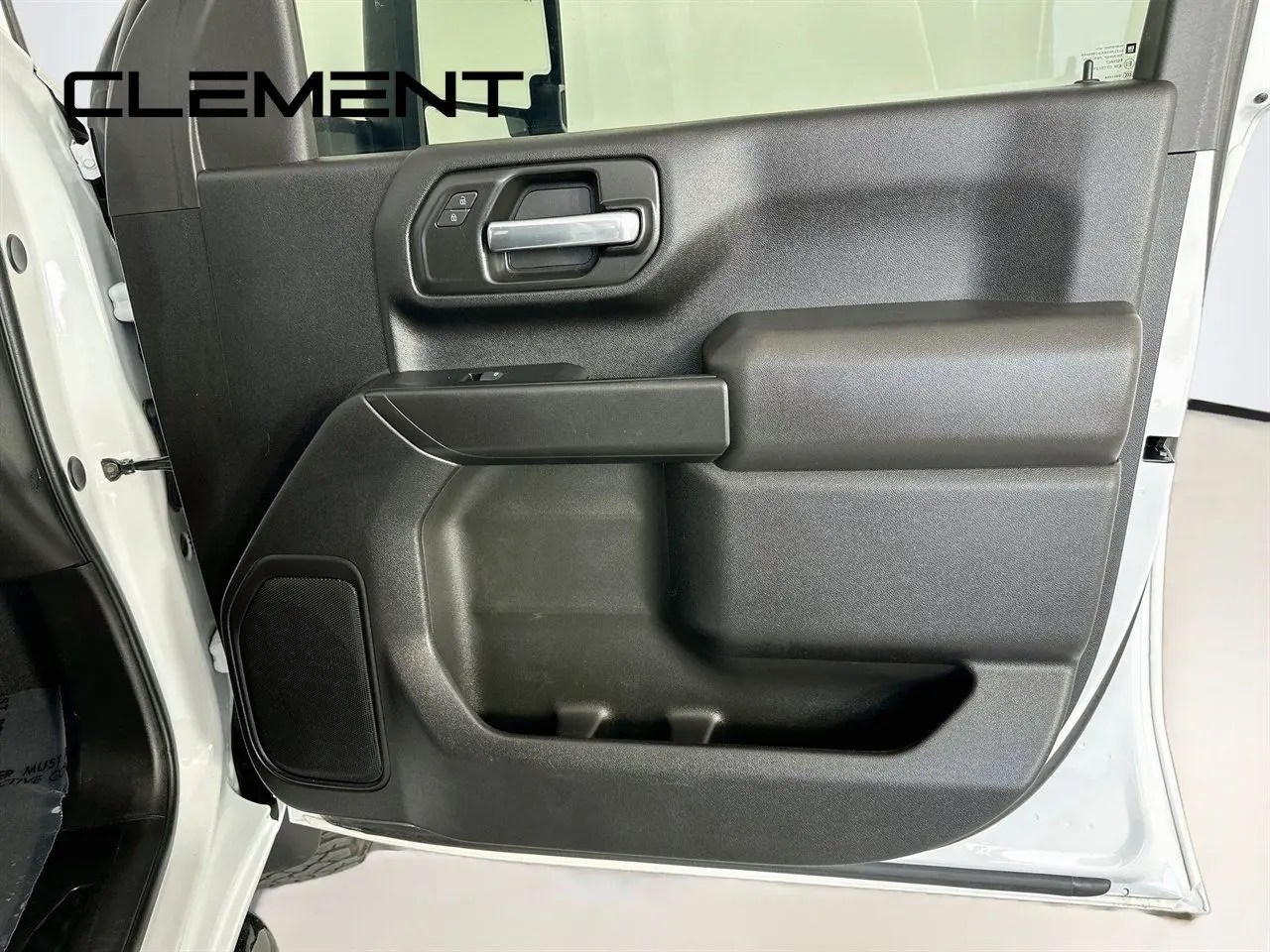 2024 Chevrolet Silverado Hd - $42,001
