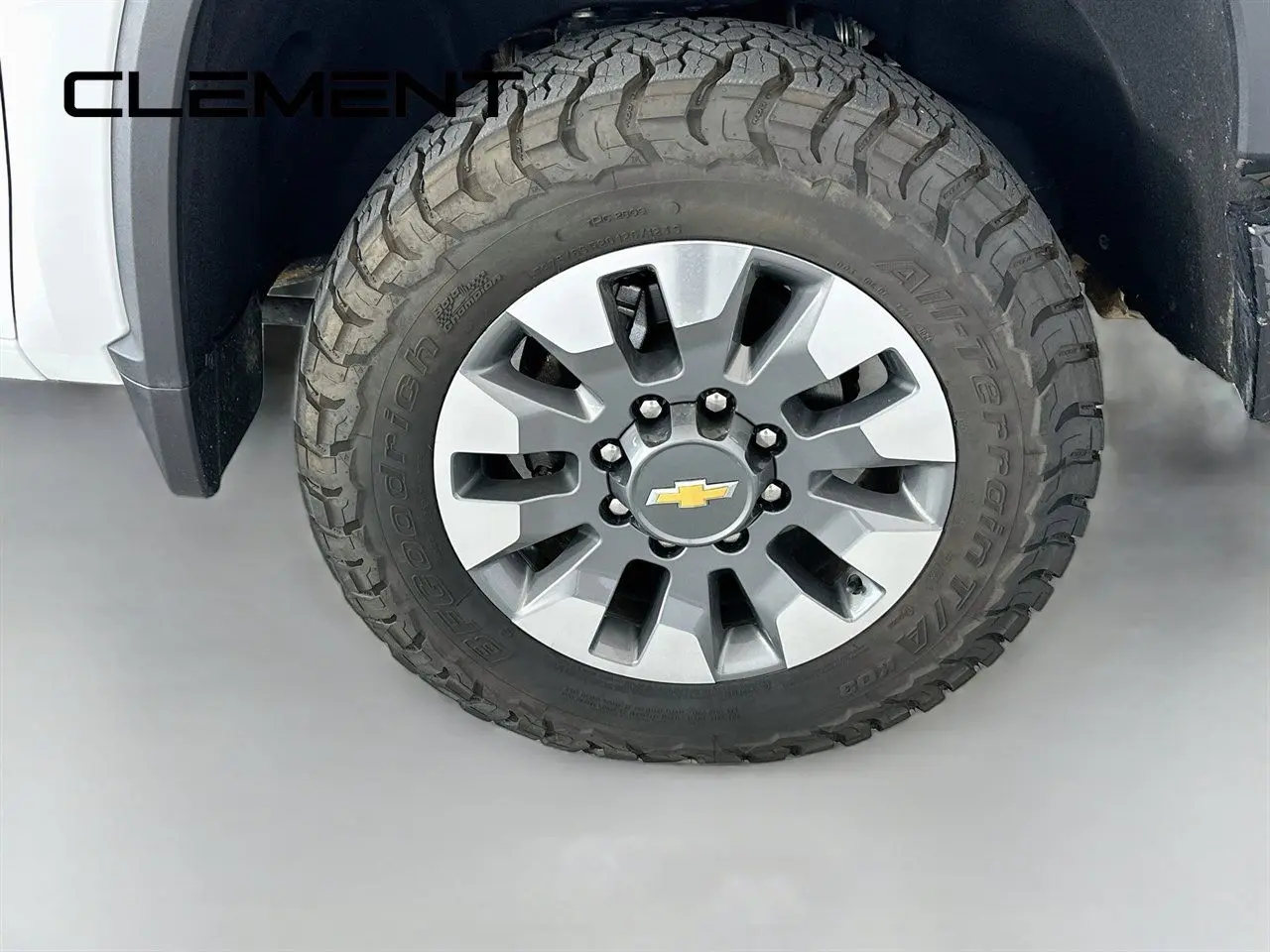 2024 Chevrolet Silverado Hd - $42,001