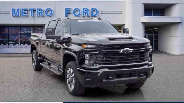 Preowned 2024 Chevrolet Silverado 2500HD Custom for Sale
