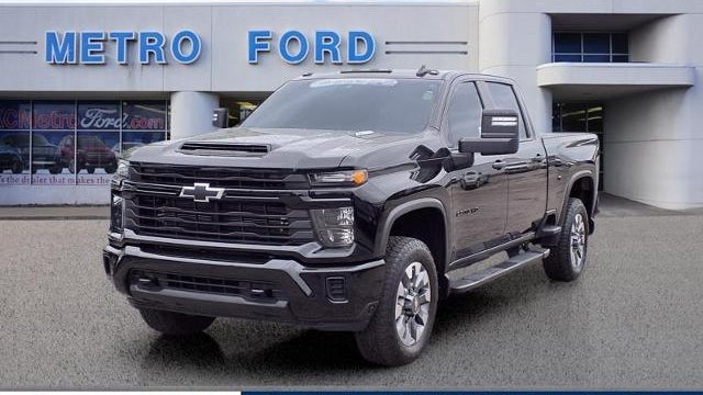 2024 Chevrolet Silverado 2500HD Custom