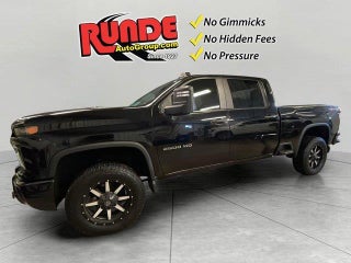 2024 Chevrolet Silverado 2500HD with Black Exterior