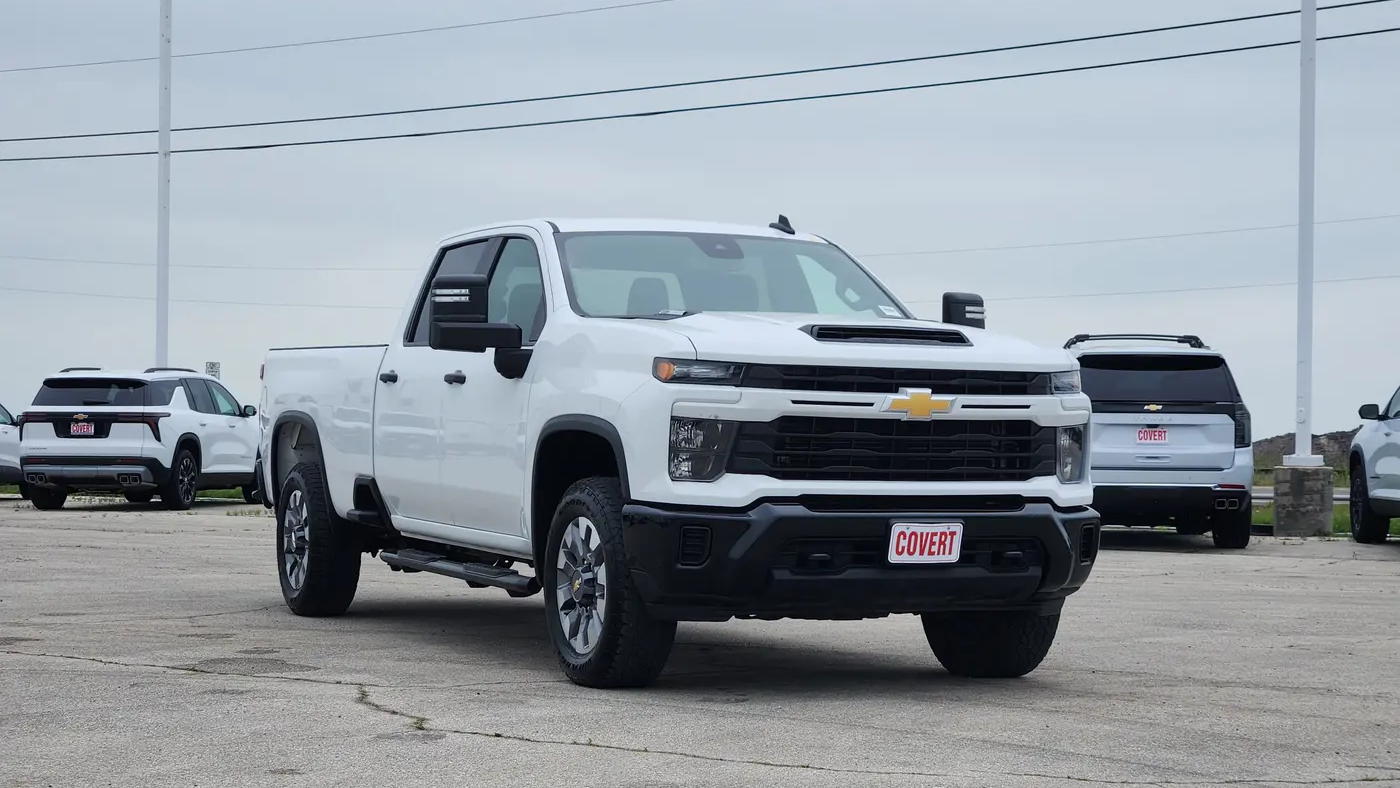 2024 Chevrolet Silverado 2500HD Custom