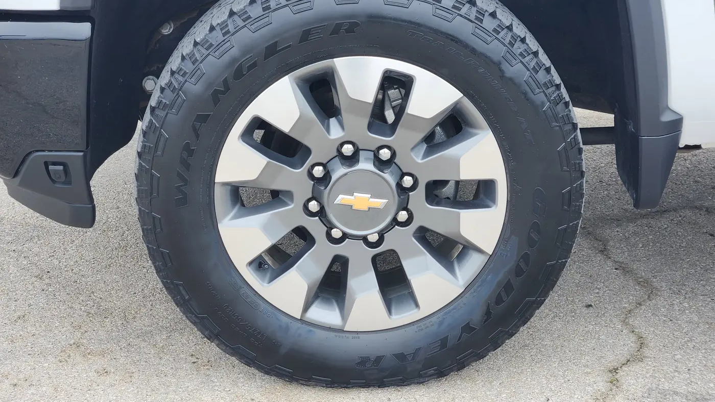 2024 Chevrolet Silverado 2500HD Custom