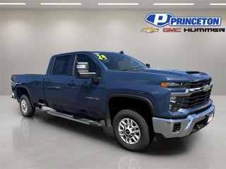 2024 Chevrolet Silverado 2500HD with Lakeshore Blue Metallic Exterior