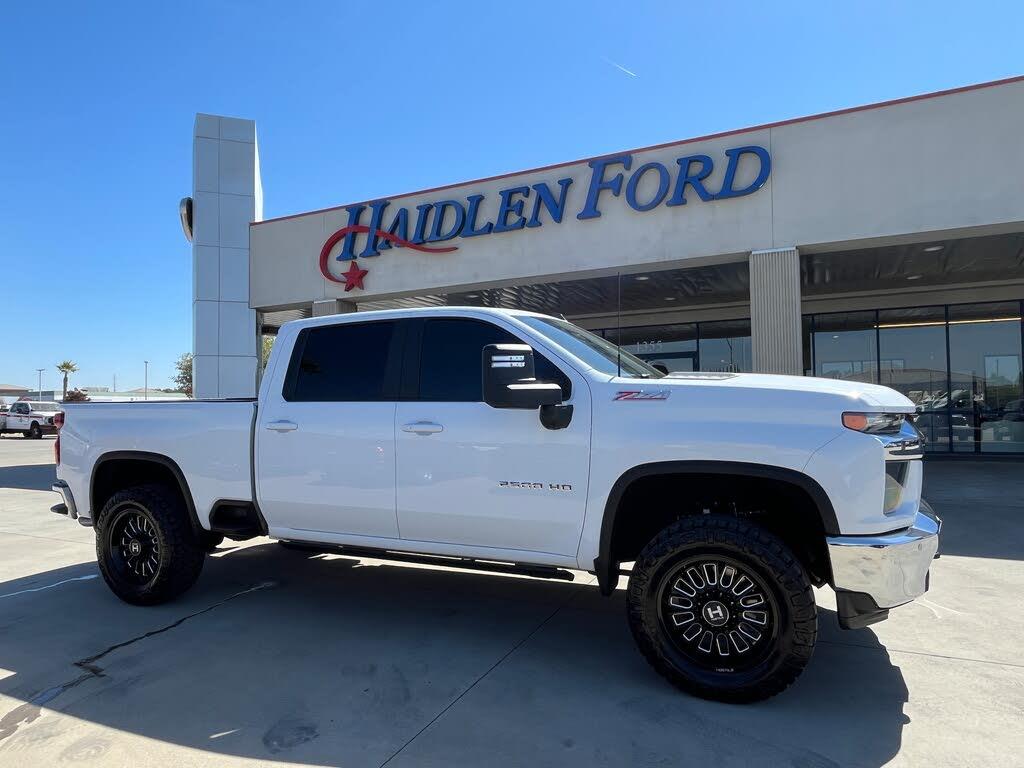 2020 Chevrolet Silverado - $36,985