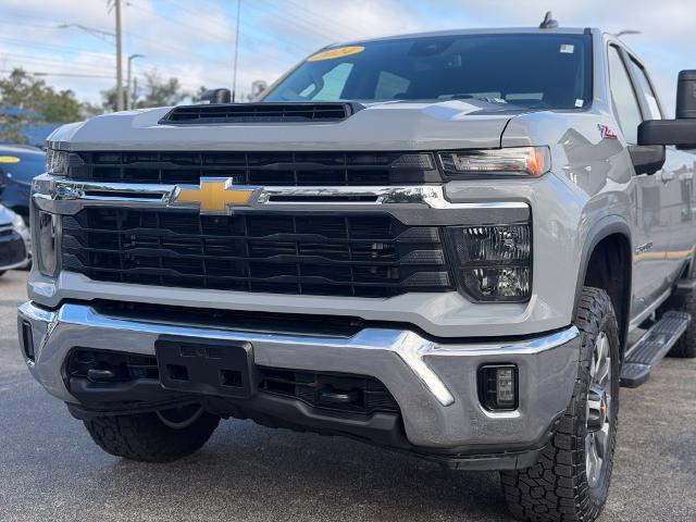 2024 Chevrolet Silverado Hd - $43,209