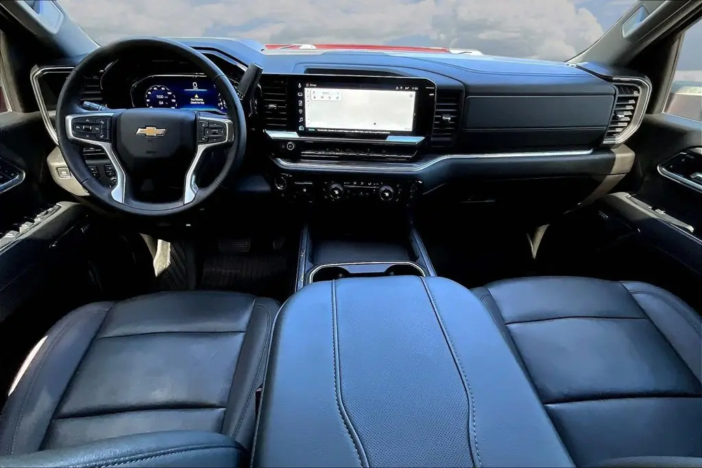 2024 Chevrolet Silverado Hd - $59,500