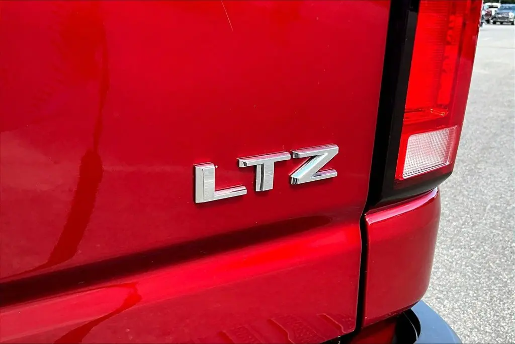 2024 Chevrolet Silverado Hd - $59,500