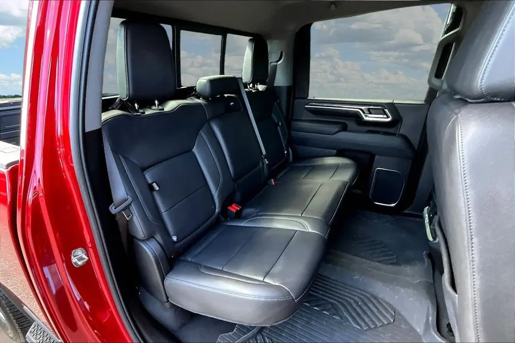 2024 Chevrolet Silverado Hd - $59,500