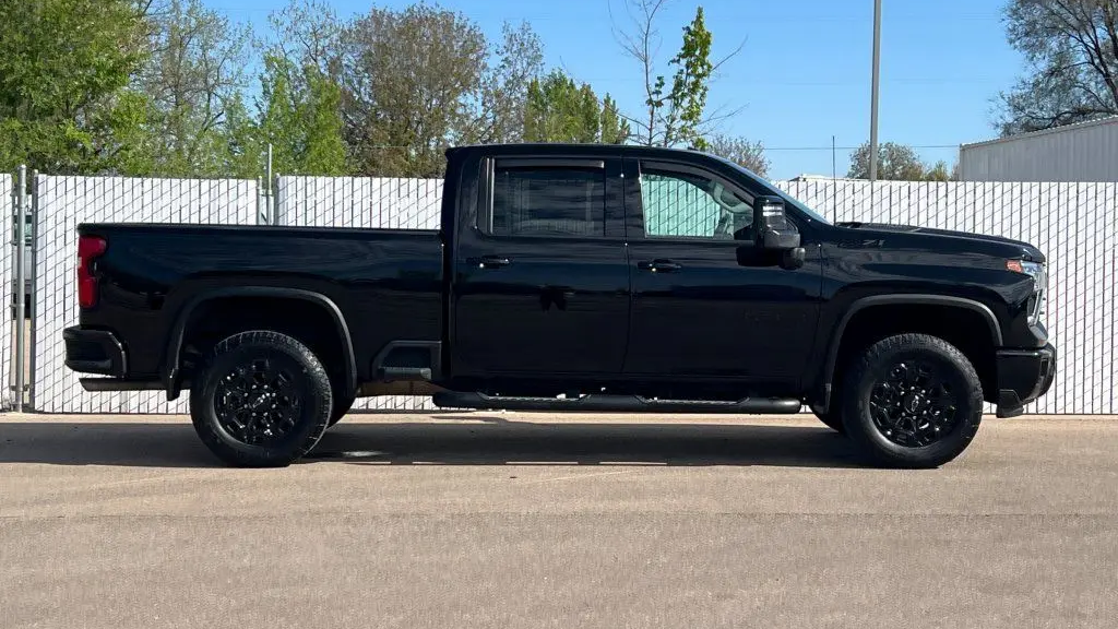 2024 Chevrolet Silverado 2500HD LTZ