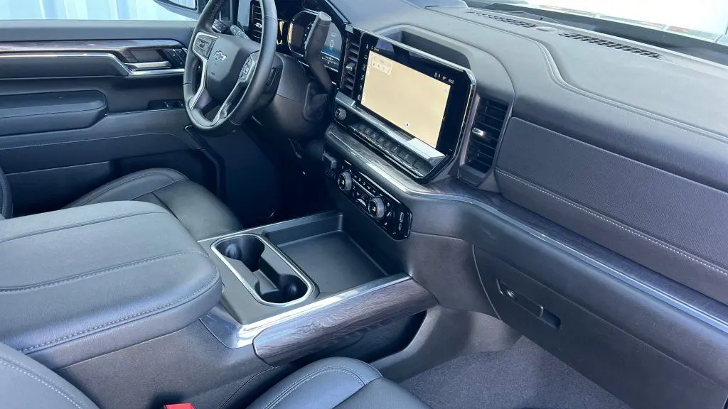 2024 Chevrolet Silverado 2500HD LTZ