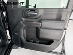 2020 Silverado 2500HD Thumbnail 37