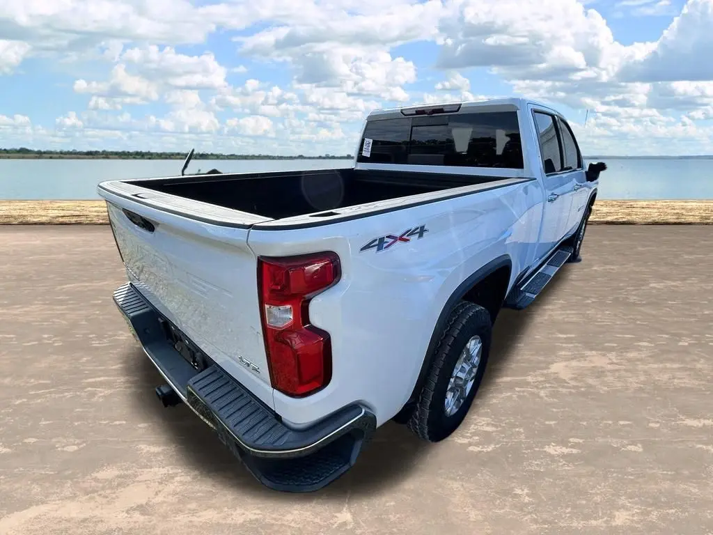 2020 Chevrolet Silverado - $45,795