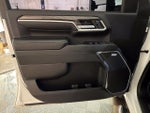 2024 Silverado 2500HD Thumbnail 11