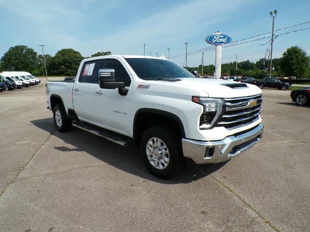 2024 Chevrolet Silverado Hd