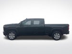 2022 Silverado 2500HD Thumbnail 2