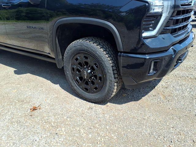 2024 Chevrolet Silverado Hd - $52,650
