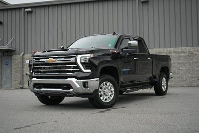 2024 Chevrolet Silverado 2500HD 4X4 LTZ 4DR Crew Cab SB