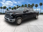 2024 Silverado 2500HD Thumbnail 4