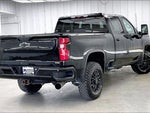 2022 Silverado 2500HD Thumbnail 12