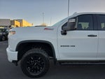 2022 Silverado 2500HD Thumbnail 10