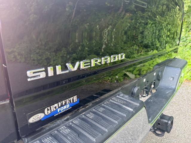 2024 Chevrolet Silverado Hd - $52,995