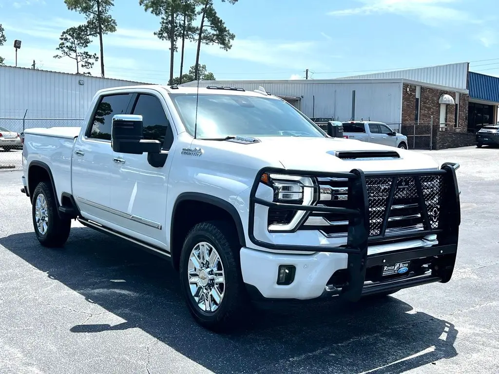 2024 Chevrolet Silverado Hd - $61,895