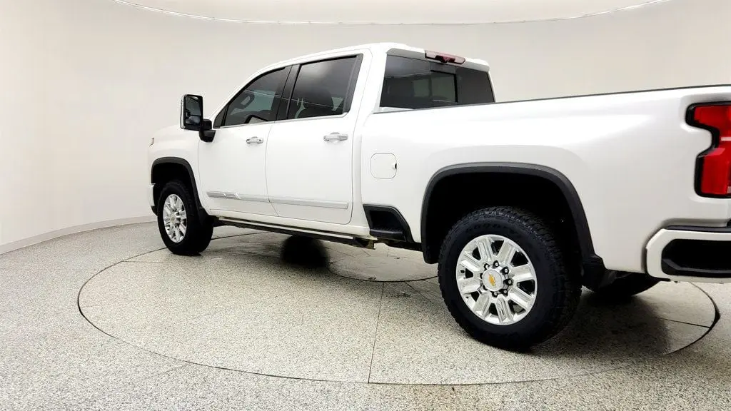 2024 Chevrolet Silverado 2500HD High Country