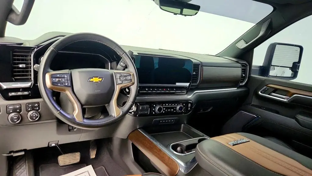 2024 Chevrolet Silverado 2500HD High Country