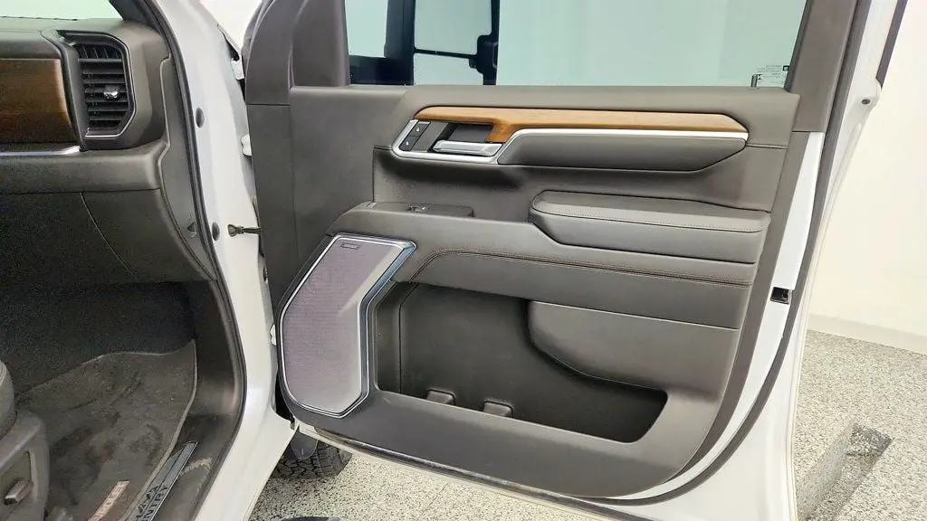 2024 Chevrolet Silverado 2500HD High Country