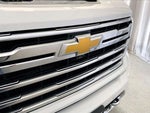 2024 Silverado 2500HD Thumbnail 7