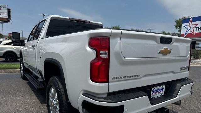 2024 Chevrolet Silverado 2500HD High Country