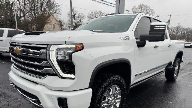 2024 Chevrolet Silverado 2500HD High Country