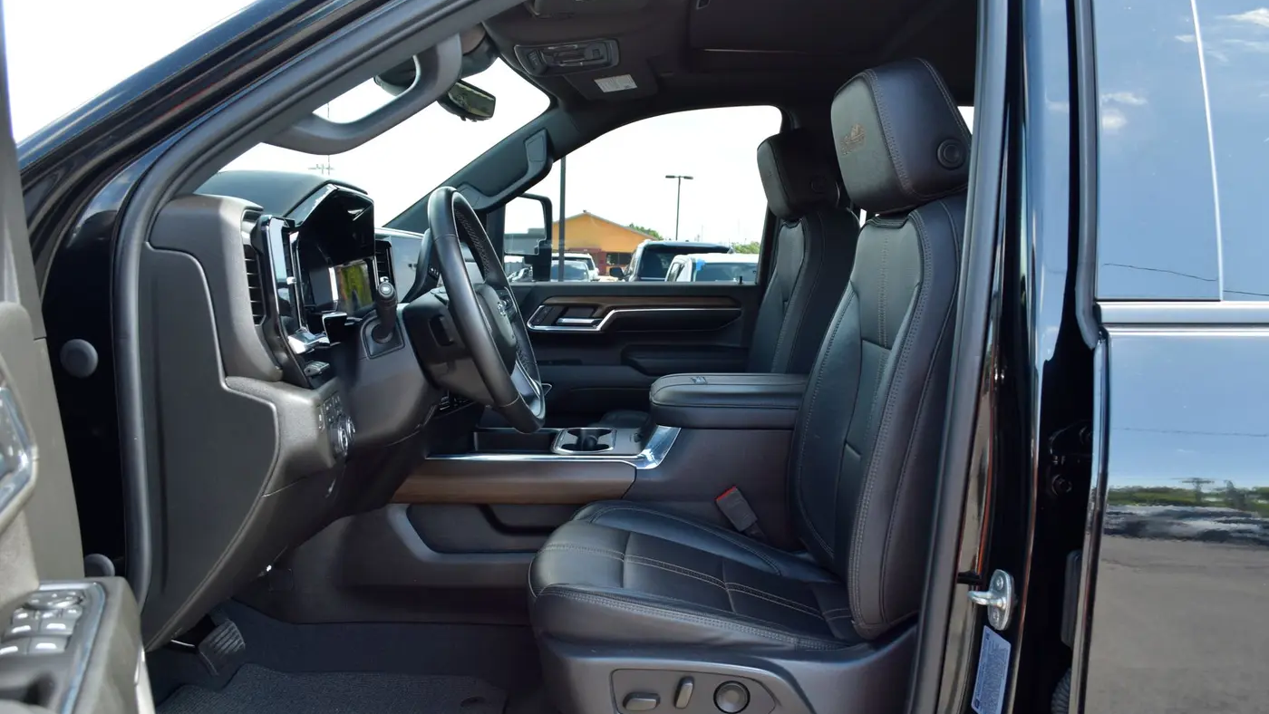 2024 Chevrolet Silverado 2500HD High Country