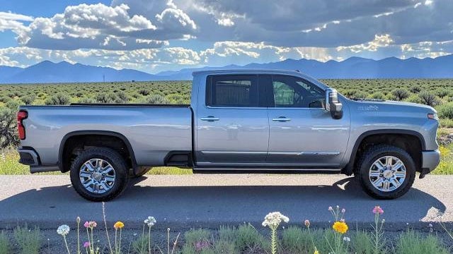 2024 Chevrolet Silverado 2500HD High Country